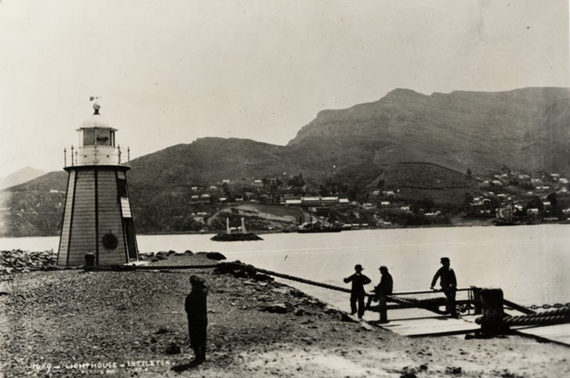 Lighthouse historical