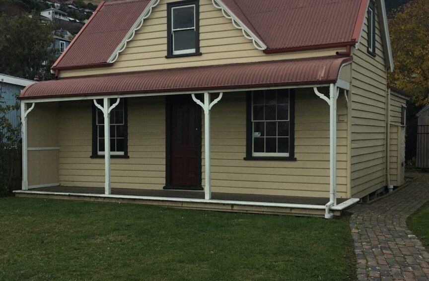 Grubb Cottage image